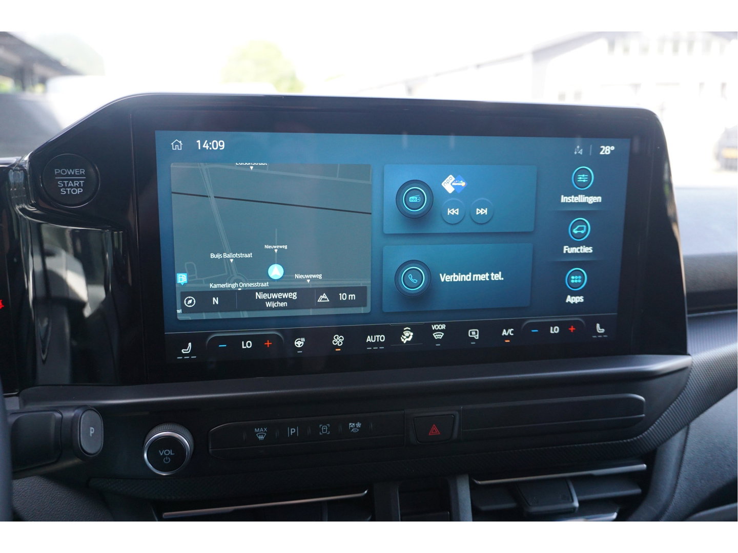Ford Transit Custom 300L 170PK Aut. Limited BPM VRIJ!! 13" Navi, Adap. Cruise, Leder, Trekhaak, 17" LM, LED!! NR.