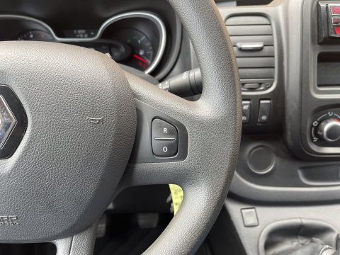 Renault Trafic 2.0 dCi 120 T29 L2H1 Comfort | Led Pure Vision | DAB | Cruise Control | Camera Achter | Automatische Verlichting |