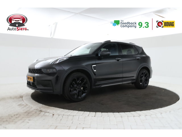 Lynk & Co 01 - 1.5 Zwarte hemel, Panorama, Digital Dash!