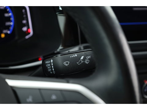Volkswagen Transporter 2.0 TDI-204pk L2H1 | 4Motion | Automaat | Standkachel | Adapt.Cruise | Camera | Digitaal Cockpit | Navi | Carplay