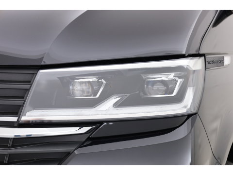 Volkswagen Transporter 2.0 TDI-204pk L2H1 | 4Motion | Automaat | Standkachel | Adapt.Cruise | Camera | Digitaal Cockpit | Navi | Carplay