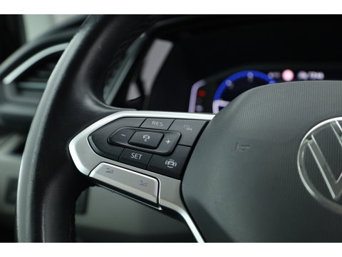 Volkswagen Transporter 2.0 TDI-204pk L2H1 | 4Motion | Automaat | Standkachel | Adapt.Cruise | Camera | Digitaal Cockpit | Navi | Carplay