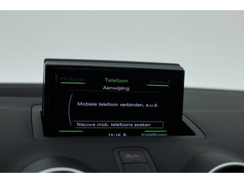 Audi A1 Sportback 1.0 TFSI S-Line | Navi | Bluetooth | Stoelverw. | Licht/- Regensensor | All Seasons | 17''