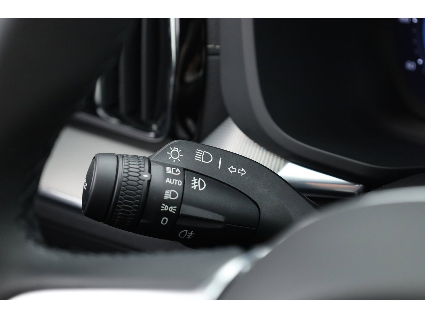 Volvo XC60 T6 PHEV Ultra Black Edition | Pano | HUD | Elek. Trekhaak | Memory Seats | 360cam | Adapt. Cruise | 21'' | Google Info. x