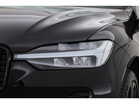 Volvo XC60 T6 PHEV Ultra Black Edition | Pano | HUD | Elek. Trekhaak | Memory Seats | 360cam | Adapt. Cruise | 21'' | Google Info. x