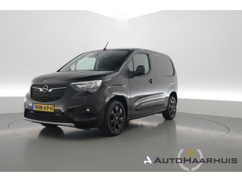 Opel Combo 1.5D L1H1 Innovation Automaat | Cruise Ctrl. | Camera | Apple CarPlay | Navi | Dodehoekdet.