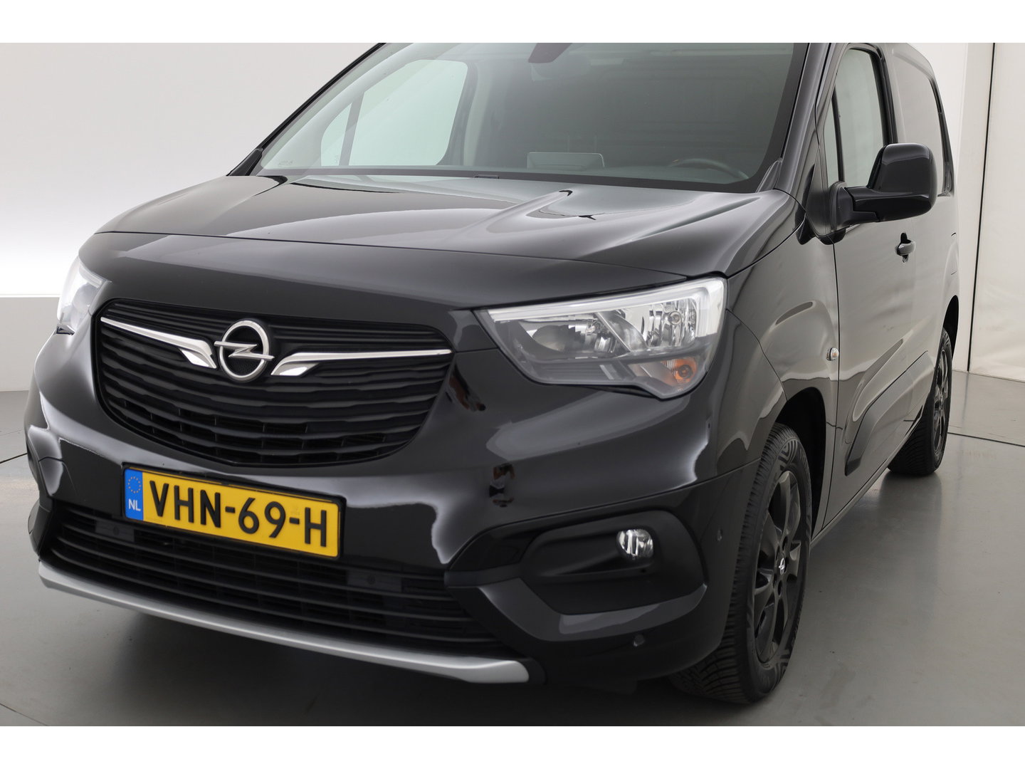 Opel Combo 1.5D L1H1 Innovation Automaat | Cruise Ctrl. | Camera | Apple CarPlay | Navi | Dodehoekdet.