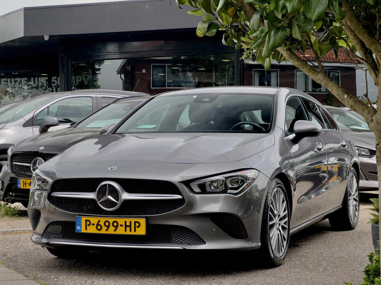 Mercedes-Benz CLA