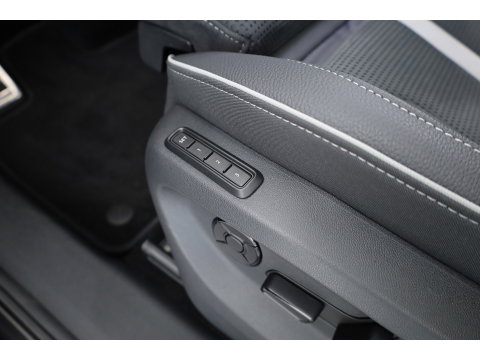 Škoda Kodiaq 1.5 TSI PHEV Sportline Business | Pano | Elek. Trekhaak | Memory Seat | Stoel-Stuurverw. | Keyless | Adapt. Cruise | Apple CarPlay