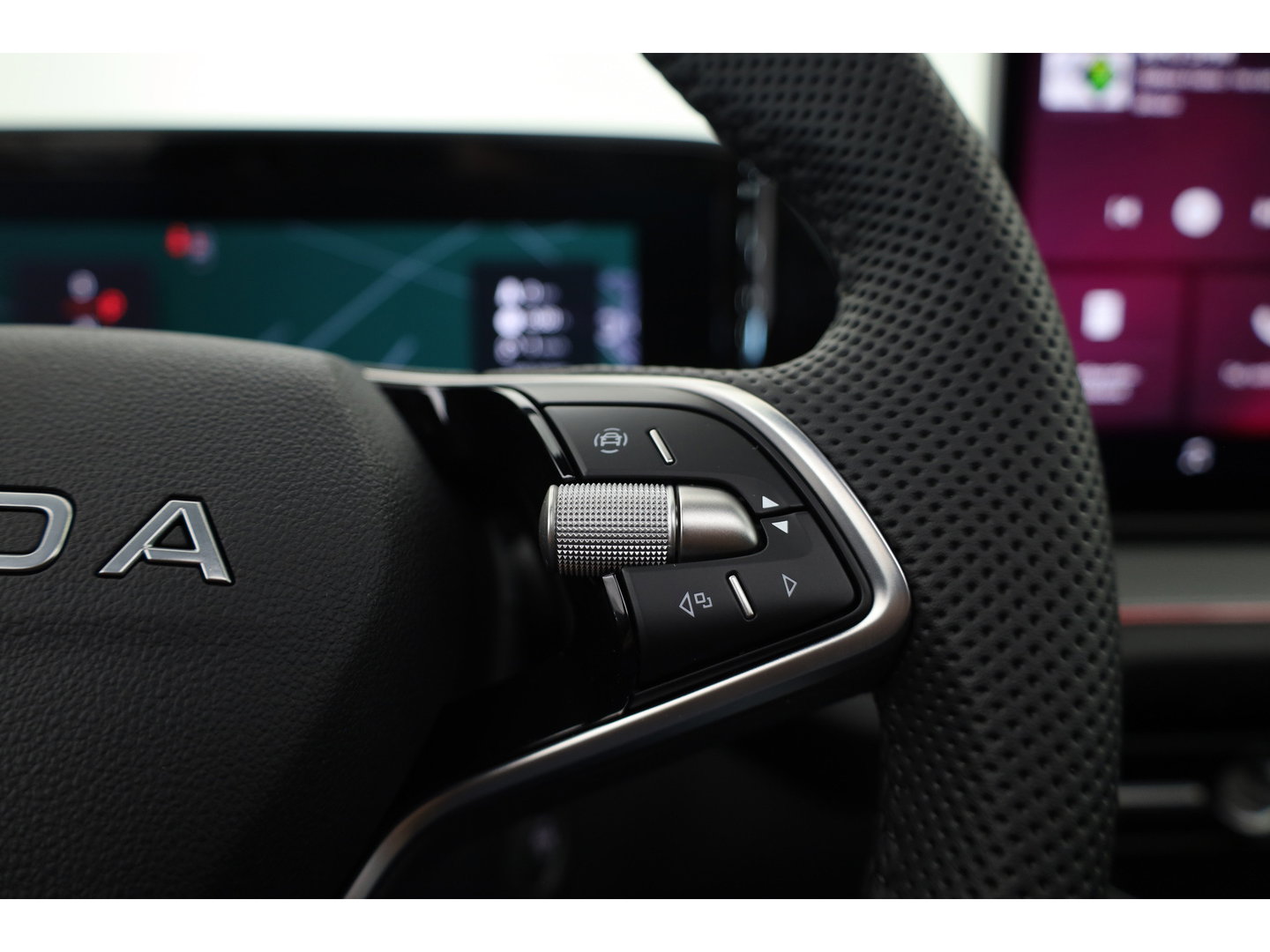 Škoda Kodiaq 1.5 TSI PHEV Sportline Business | Pano | Elek. Trekhaak | Memory Seat | Stoel-Stuurverw. | Keyless | Adapt. Cruise | Apple CarPlay