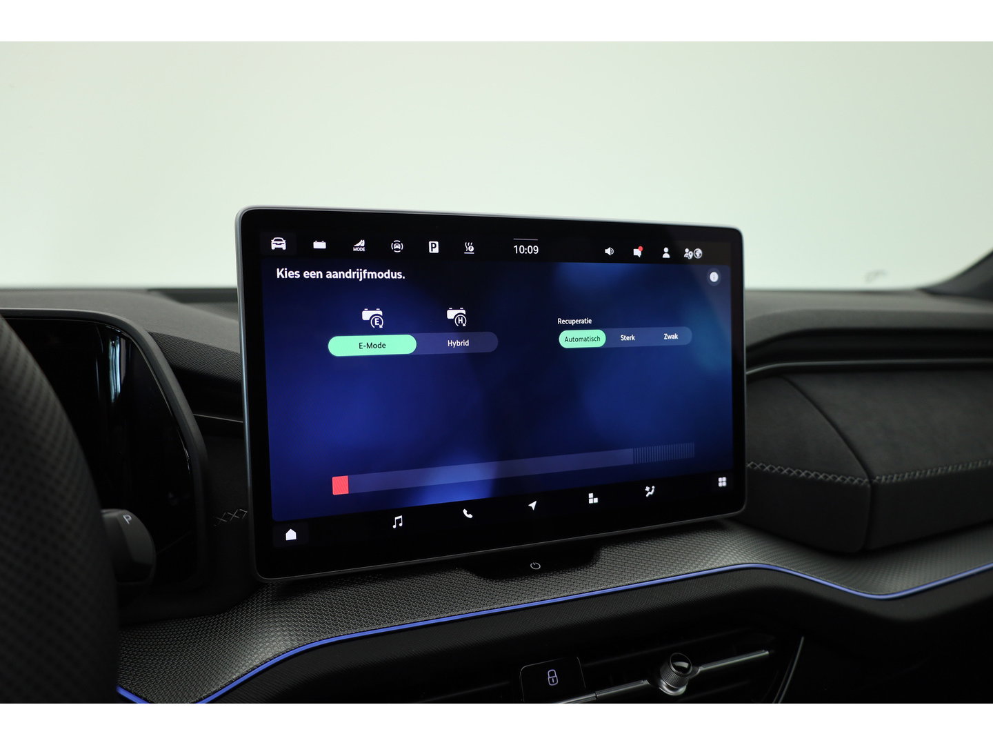Škoda Kodiaq 1.5 TSI PHEV Sportline Business | Pano | Elek. Trekhaak | Memory Seat | Stoel-Stuurverw. | Keyless | Adapt. Cruise | Apple CarPlay