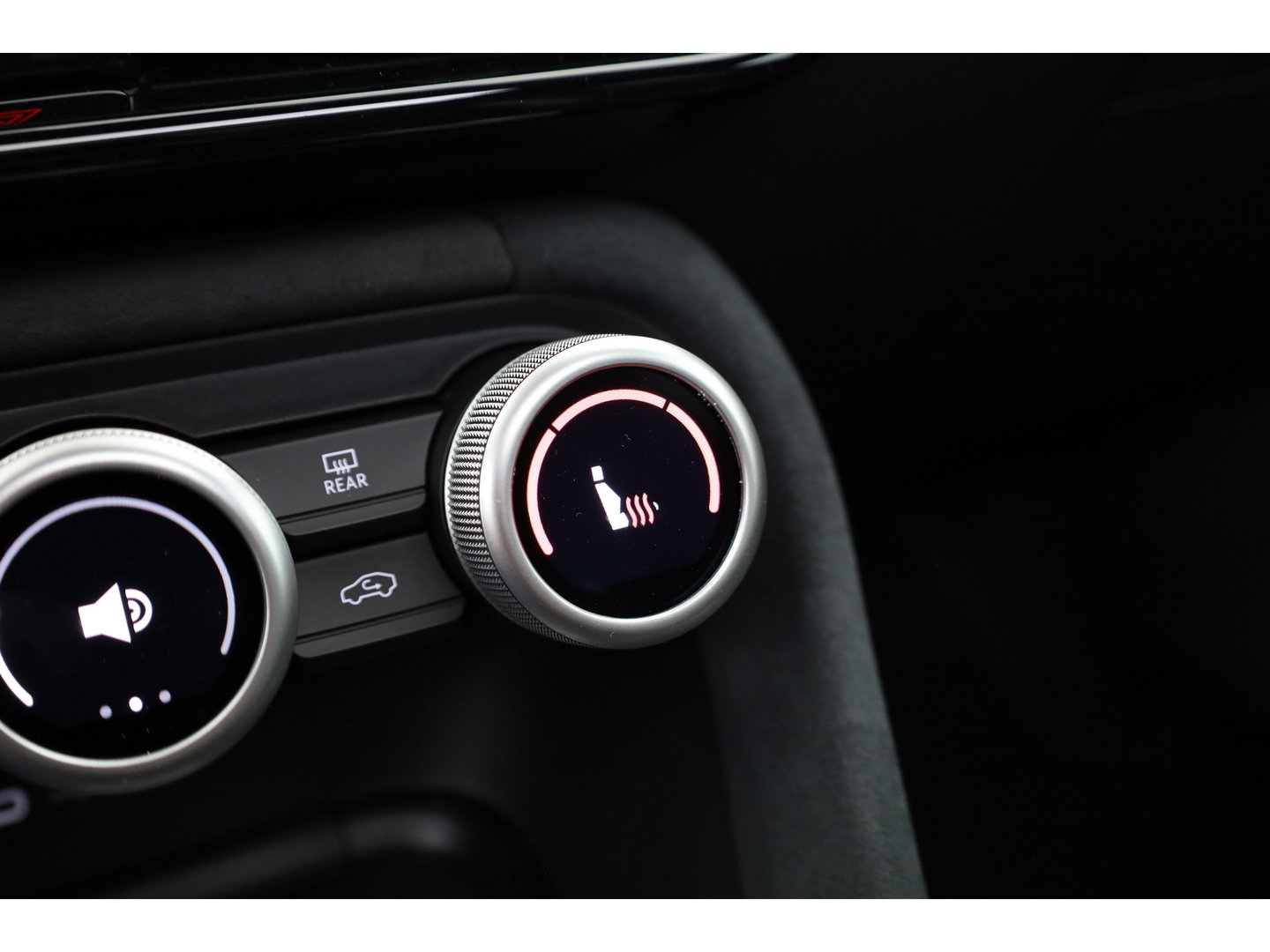 Škoda Kodiaq 1.5 TSI PHEV Sportline Business | Pano | Elek. Trekhaak | Memory Seat | Stoel-Stuurverw. | Keyless | Adapt. Cruise | Apple CarPlay