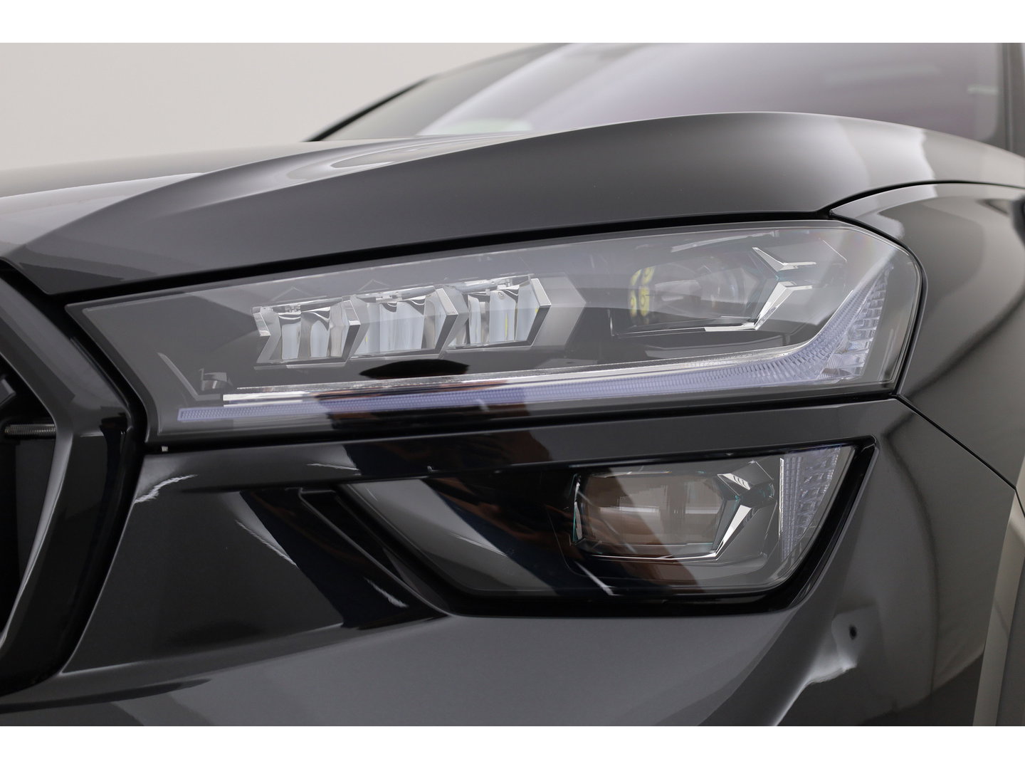 Škoda Kodiaq 1.5 TSI PHEV Sportline Business | Pano | Elek. Trekhaak | Memory Seat | Stoel-Stuurverw. | Keyless | Adapt. Cruise | Apple CarPlay