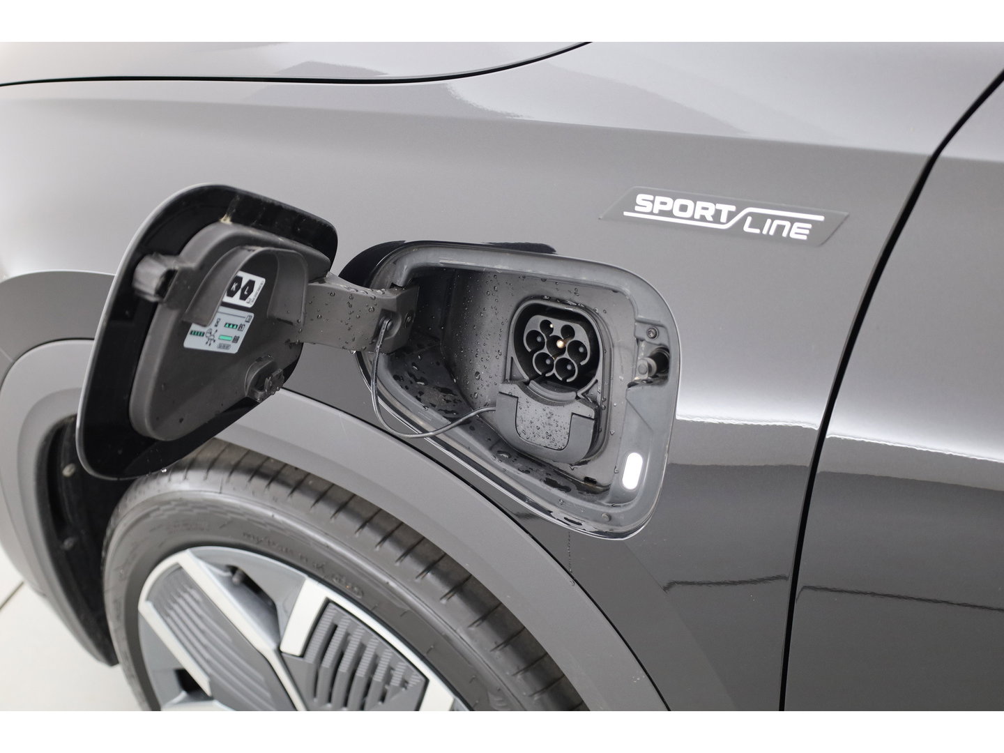 Škoda Kodiaq 1.5 TSI PHEV Sportline Business | Pano | Elek. Trekhaak | Memory Seat | Stoel-Stuurverw. | Keyless | Adapt. Cruise | Apple CarPlay