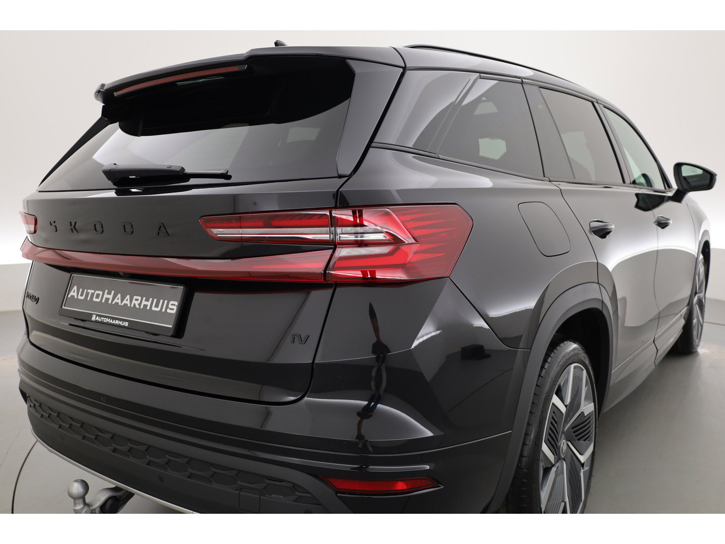 Škoda Kodiaq 1.5 TSI PHEV Sportline Business | Pano | Elek. Trekhaak | Memory Seat | Stoel-Stuurverw. | Keyless | Adapt. Cruise | Apple CarPlay