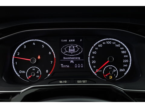 Volkswagen Polo 1.0 TSI Highline | Adapt. Cruise | Stoelverw. | Apple CarPlay & Android Auto | PDC V+A | Navi |