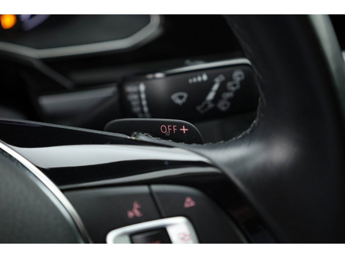 Volkswagen Polo 1.0 TSI Highline | Adapt. Cruise | Stoelverw. | Apple CarPlay & Android Auto | PDC V+A | Navi |