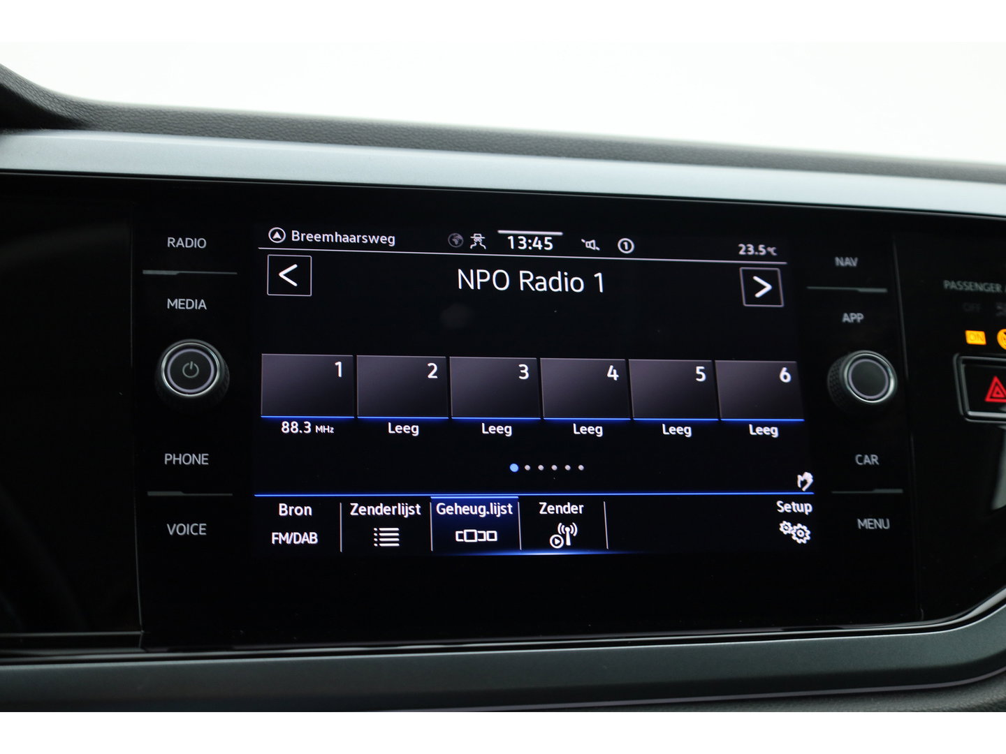 Volkswagen Polo 1.0 TSI Highline | Adapt. Cruise | Stoelverw. | Apple CarPlay & Android Auto | PDC V+A | Navi |