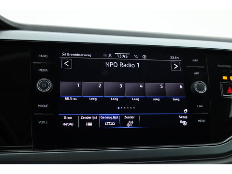 Volkswagen Polo 1.0 TSI Highline | Adapt. Cruise | Stoelverw. | Apple CarPlay & Android Auto | PDC V+A | Navi |