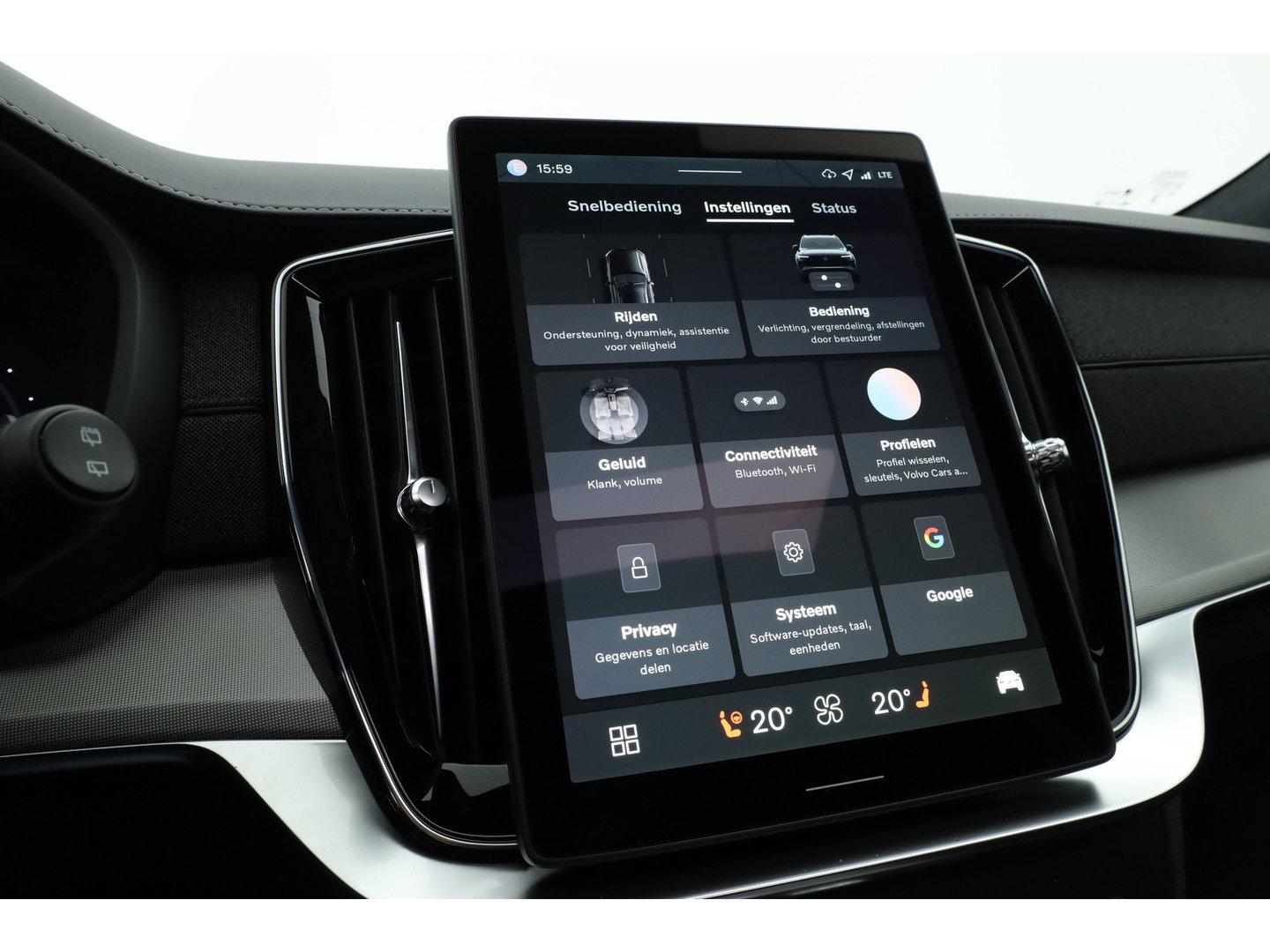 Volvo XC90 2.0 T8 Ultra Black Edition Executive | luchtvering | Trekhaak | Bowers & Wilkins | Massage | Zwarte hemel | Blis | ACC | Pano| 360 Camera |