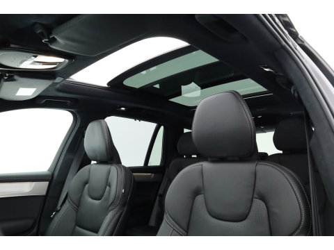 Volvo XC90 2.0 T8 Ultra Black Edition Executive | luchtvering | Trekhaak | Bowers & Wilkins | Massage | Zwarte hemel | Blis | ACC | Pano| 360 Camera |