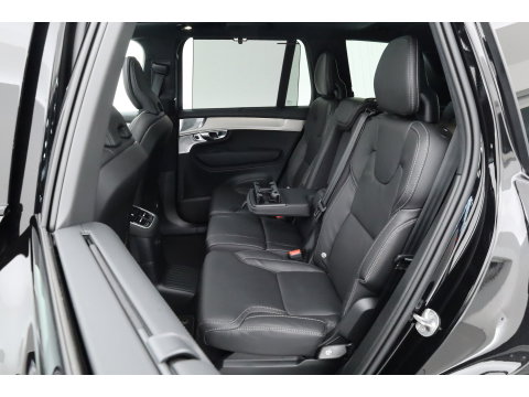 Volvo XC90 2.0 T8 Ultra Black Edition Executive | luchtvering | Trekhaak | Bowers & Wilkins | Massage | Zwarte hemel | Blis | ACC | Pano| 360 Camera |