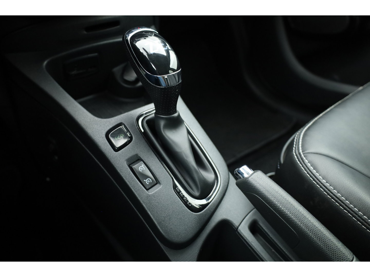 Renault ZOE R110 Iconic 41 kWh | Cruise Control | Bose Audio | Camera + PDC A | Stoelverw. | Navi | Keyless x