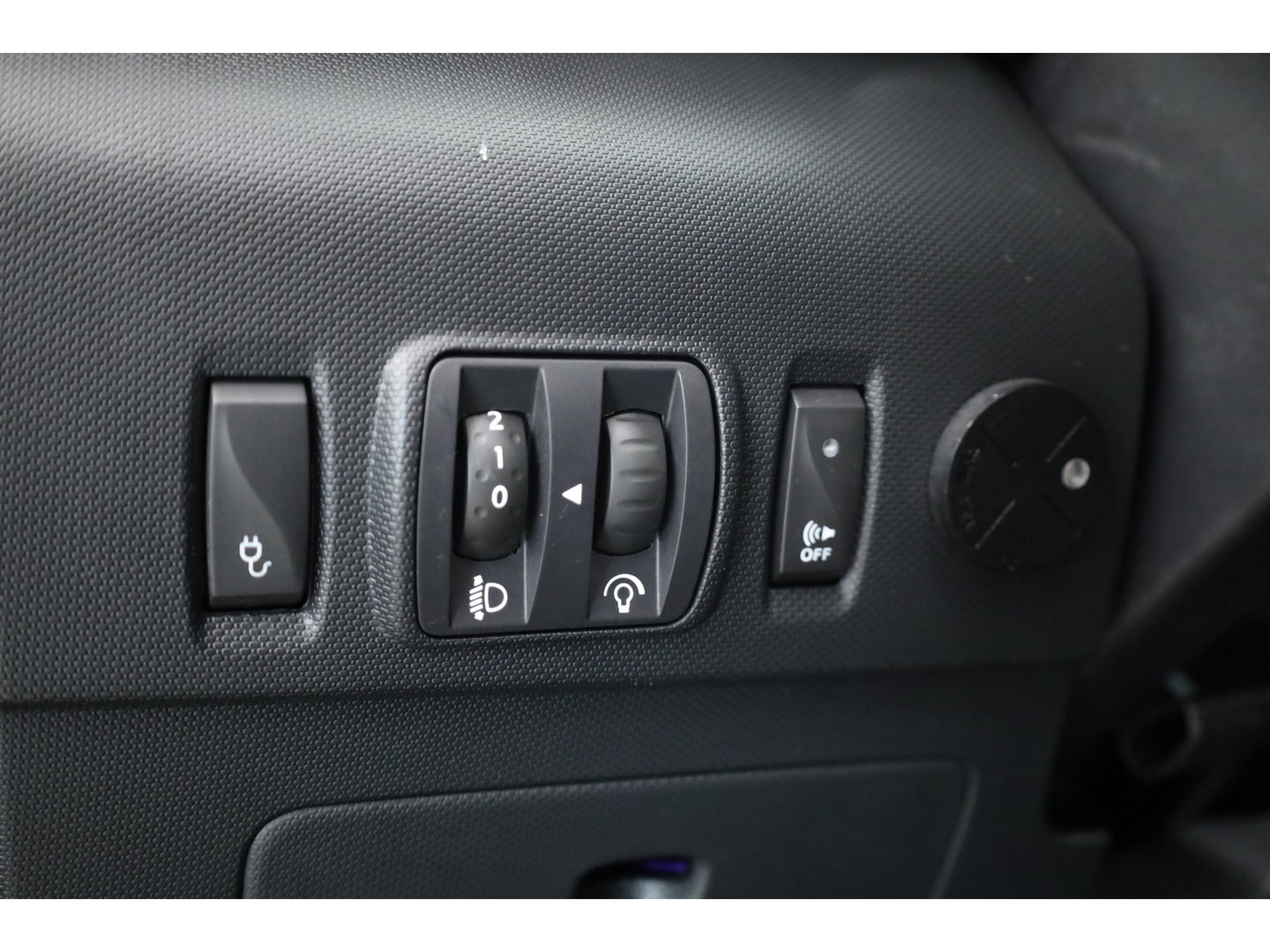 Renault ZOE R110 Iconic 41 kWh | Cruise Control | Bose Audio | Camera + PDC A | Stoelverw. | Navi | Keyless x