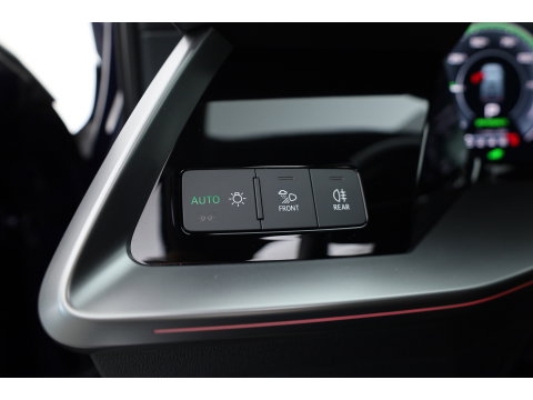 Audi A3 Sportback 45 TFSI e S Line | SOH 96.6% | Pano | Elek. Stoelen | Adapt. Cruise | Camera | Apple CarPlay | Elek. Achterklep | Stoelverw. x