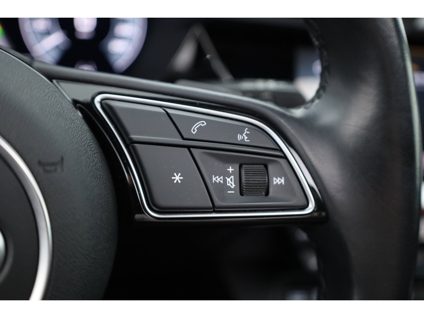 Audi A3 Sportback 45 TFSI e S Line | SOH 96.6% | Pano | Elek. Stoelen | Adapt. Cruise | Camera | Apple CarPlay | Elek. Achterklep | Stoelverw. x