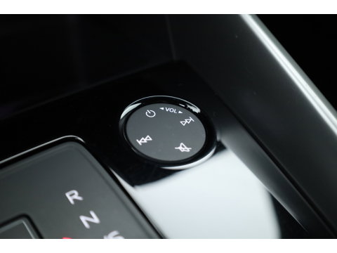 Audi A3 Sportback 45 TFSI e S Line | SOH 96.6% | Pano | Elek. Stoelen | Adapt. Cruise | Camera | Apple CarPlay | Elek. Achterklep | Stoelverw. x
