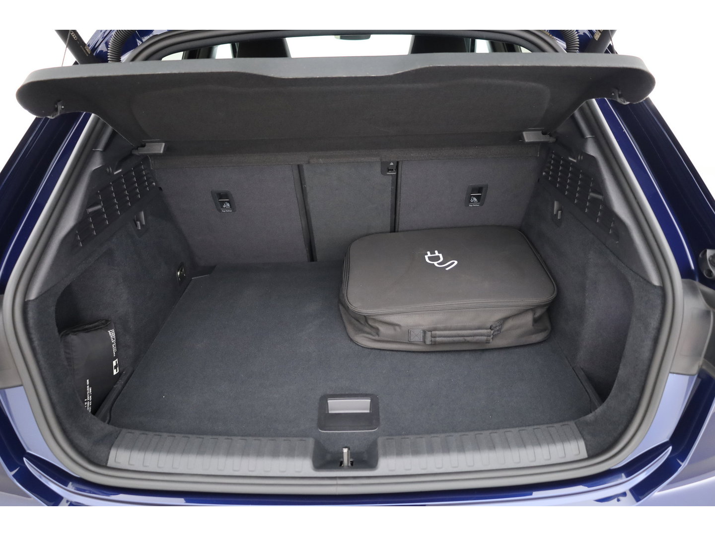 Audi A3 Sportback 45 TFSI e S Line | SOH 96.6% | Pano | Elek. Stoelen | Adapt. Cruise | Camera | Apple CarPlay | Elek. Achterklep | Stoelverw. x