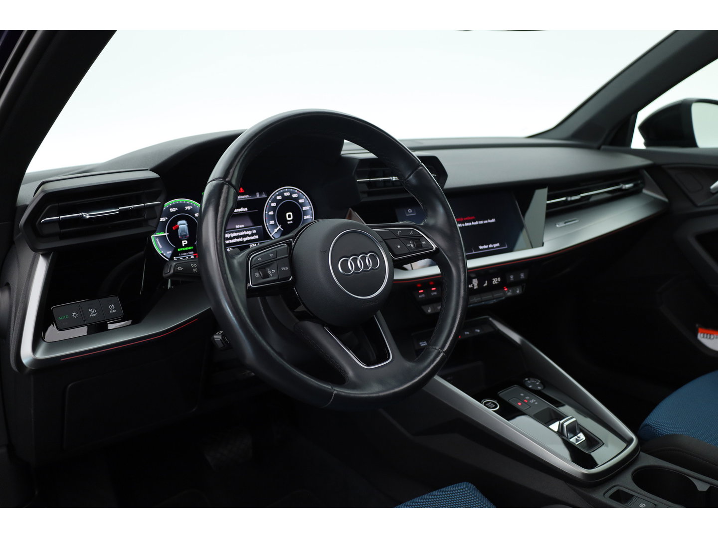 Audi A3 Sportback 45 TFSI e S Line | SOH 96.6% | Pano | Elek. Stoelen | Adapt. Cruise | Camera | Apple CarPlay | Elek. Achterklep | Stoelverw. x