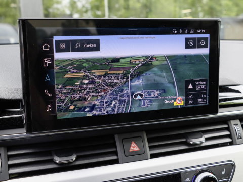 Audi A4 Limousine 40 TFSI S edition Competition 204pk Bang & Olufsen Sportstuur 1e eigenaar 33.750km
