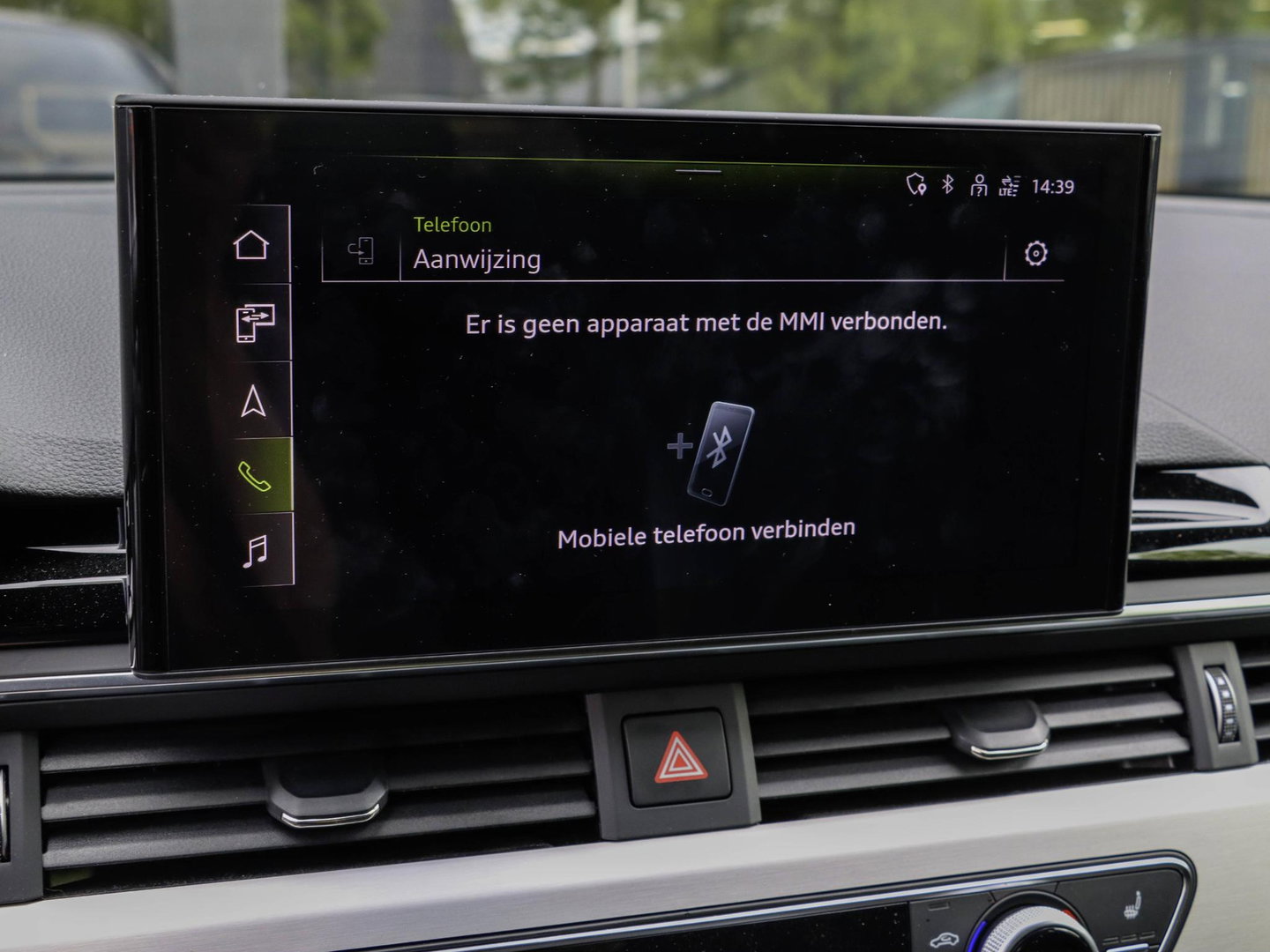 Audi A4 Limousine 40 TFSI S edition Competition 204pk Bang & Olufsen Sportstuur 1e eigenaar 33.750km