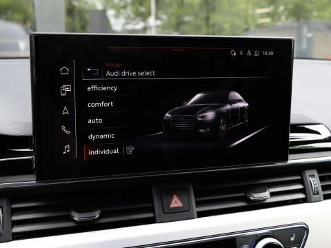 Audi A4 Limousine 40 TFSI S edition Competition 204pk Bang & Olufsen Sportstuur 1e eigenaar 33.750km