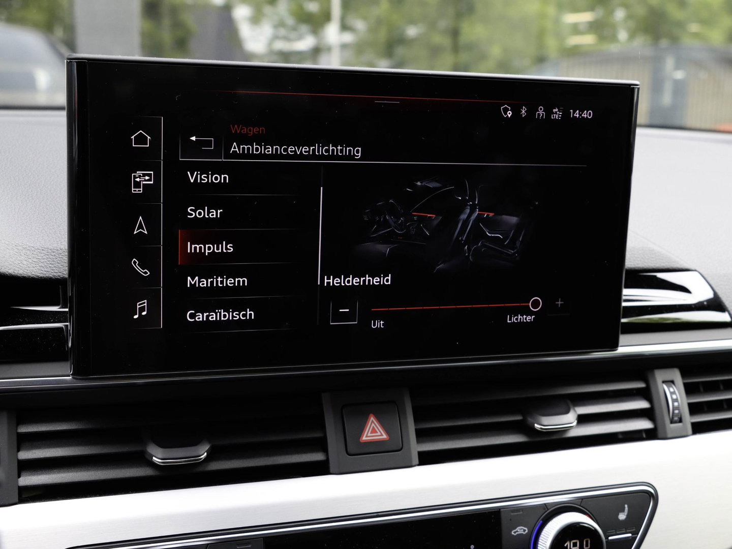 Audi A4 Limousine 40 TFSI S edition Competition 204pk Bang & Olufsen Sportstuur 1e eigenaar 33.750km