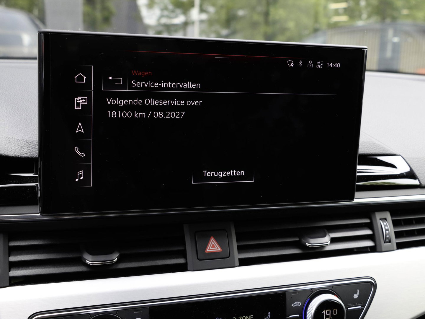 Audi A4 Limousine 40 TFSI S edition Competition 204pk Bang & Olufsen Sportstuur 1e eigenaar 33.750km