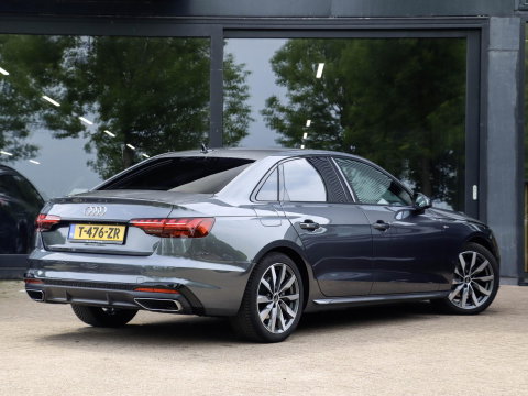 Audi A4 Limousine 40 TFSI S edition Competition 204pk Bang & Olufsen Sportstuur 1e eigenaar 33.750km