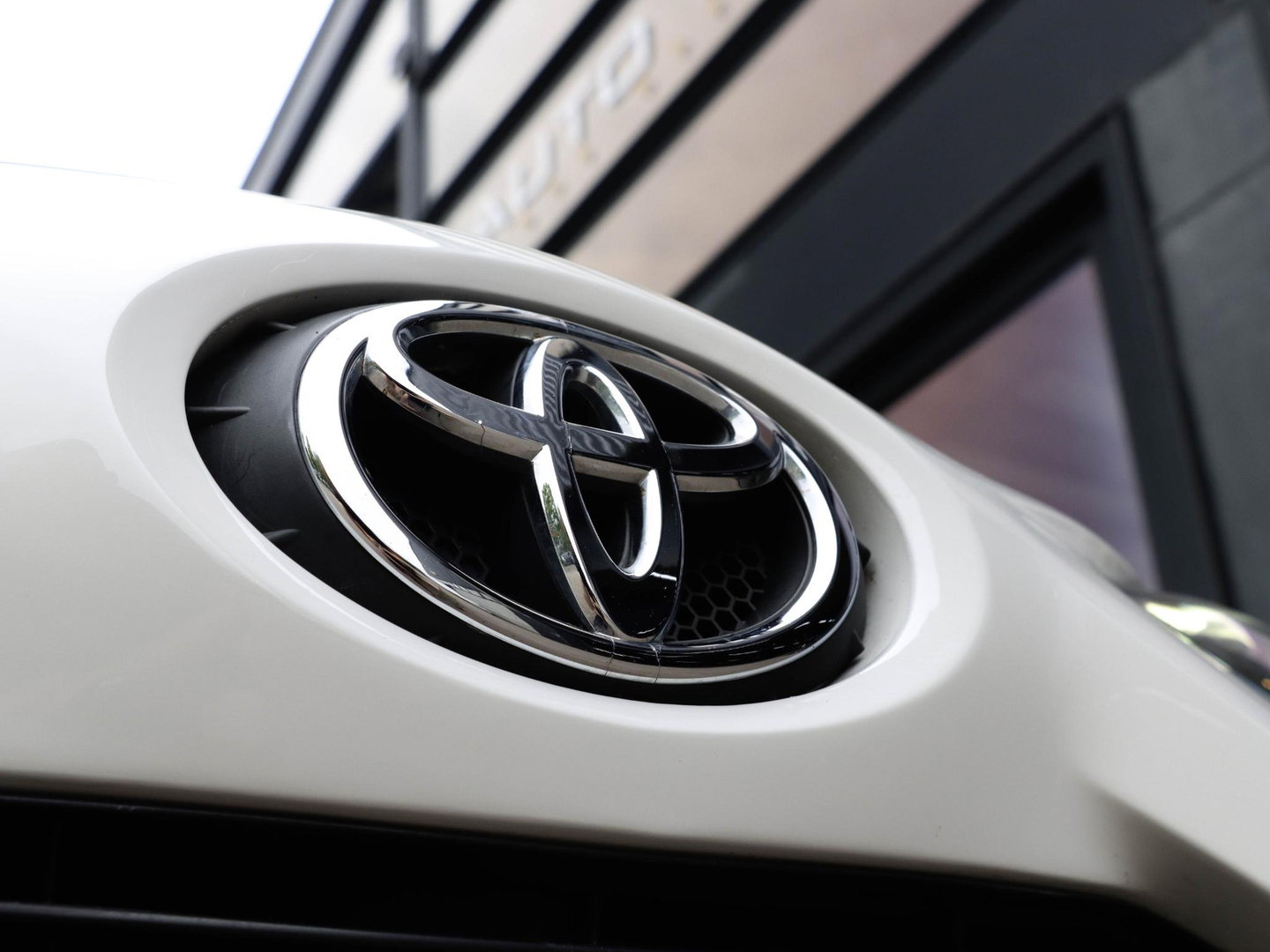 Toyota Aygo 1.0 VVT-i X-clusiv Automaat 5d