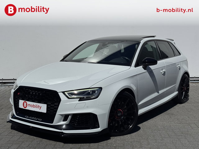 Audi RS3 - A3 Sportback 2.5 TFSI quattro Facelift RS-Sportstoelen Virtual Cockpit | Bang&Olufsen | Panoramadak | ACC | Matrix verlichting | Sportuitlaat