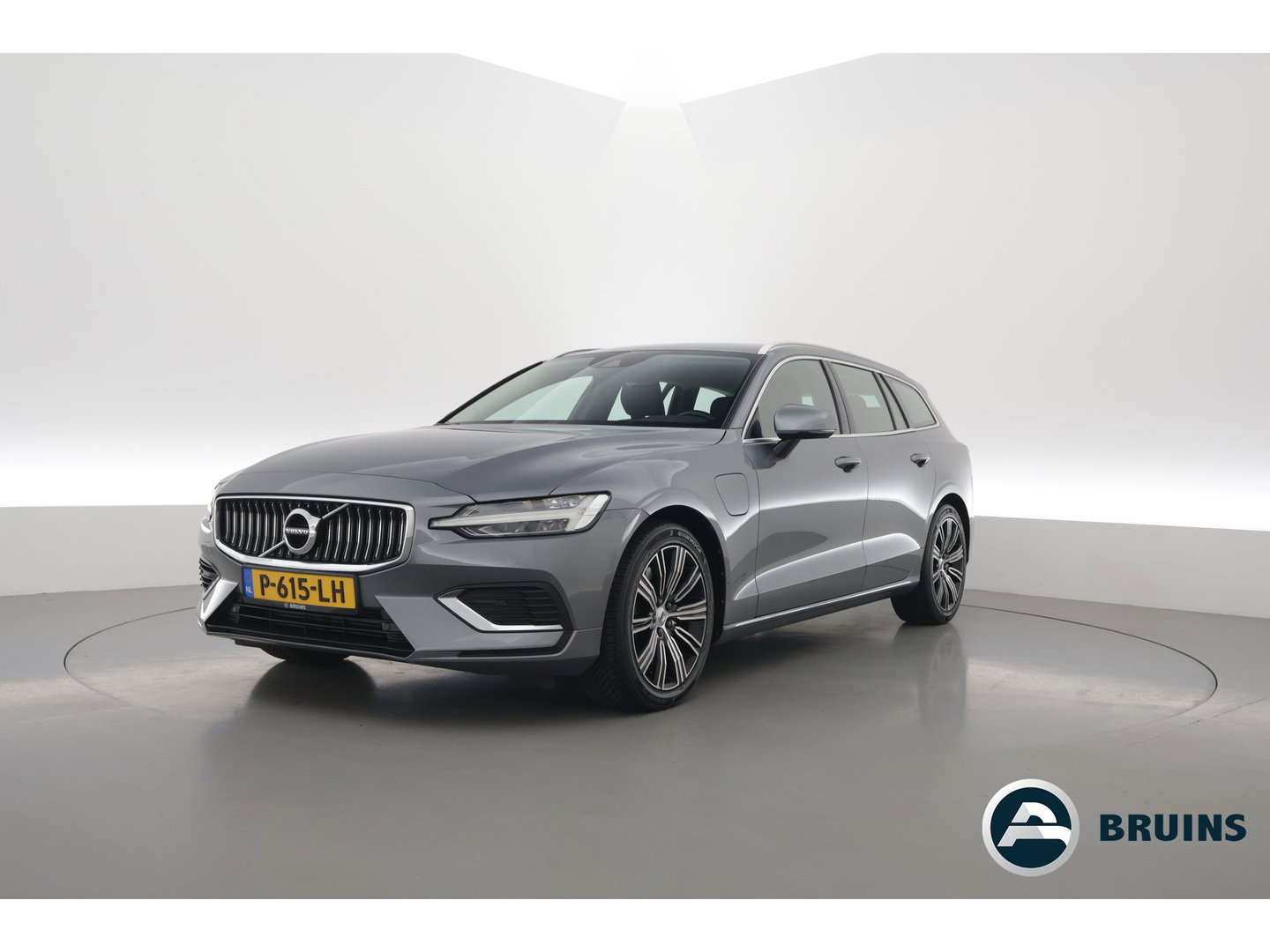 Volvo V60 2.0 T6 Recharge AWD Inscription | Leer | Trekhaak wegklapbaar | Camera |