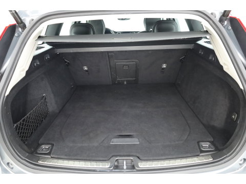Volvo V60 2.0 T6 Recharge AWD Inscription | Leer | Trekhaak wegklapbaar | Camera |