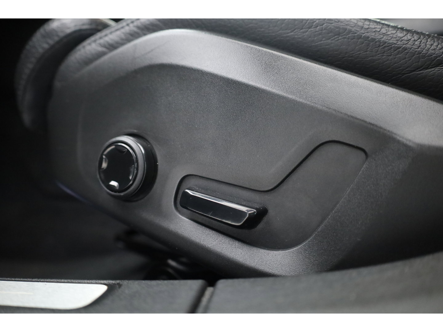 Volvo V60 2.0 T6 Recharge AWD Inscription | Leer | Trekhaak wegklapbaar | Camera |