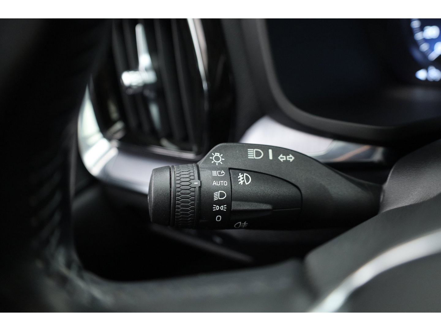 Volvo V60 2.0 T6 Recharge AWD Inscription | Leer | Trekhaak wegklapbaar | Camera |