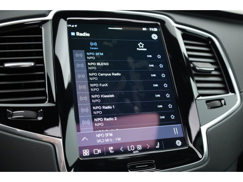 Volvo XC90 2.0 T8 Recharge AWD Ultimate Dark | Pano | Elek. Trekhaak | HUD | Memory | Harman Kardon | Keyless | Stoel-Stuurverw. | x