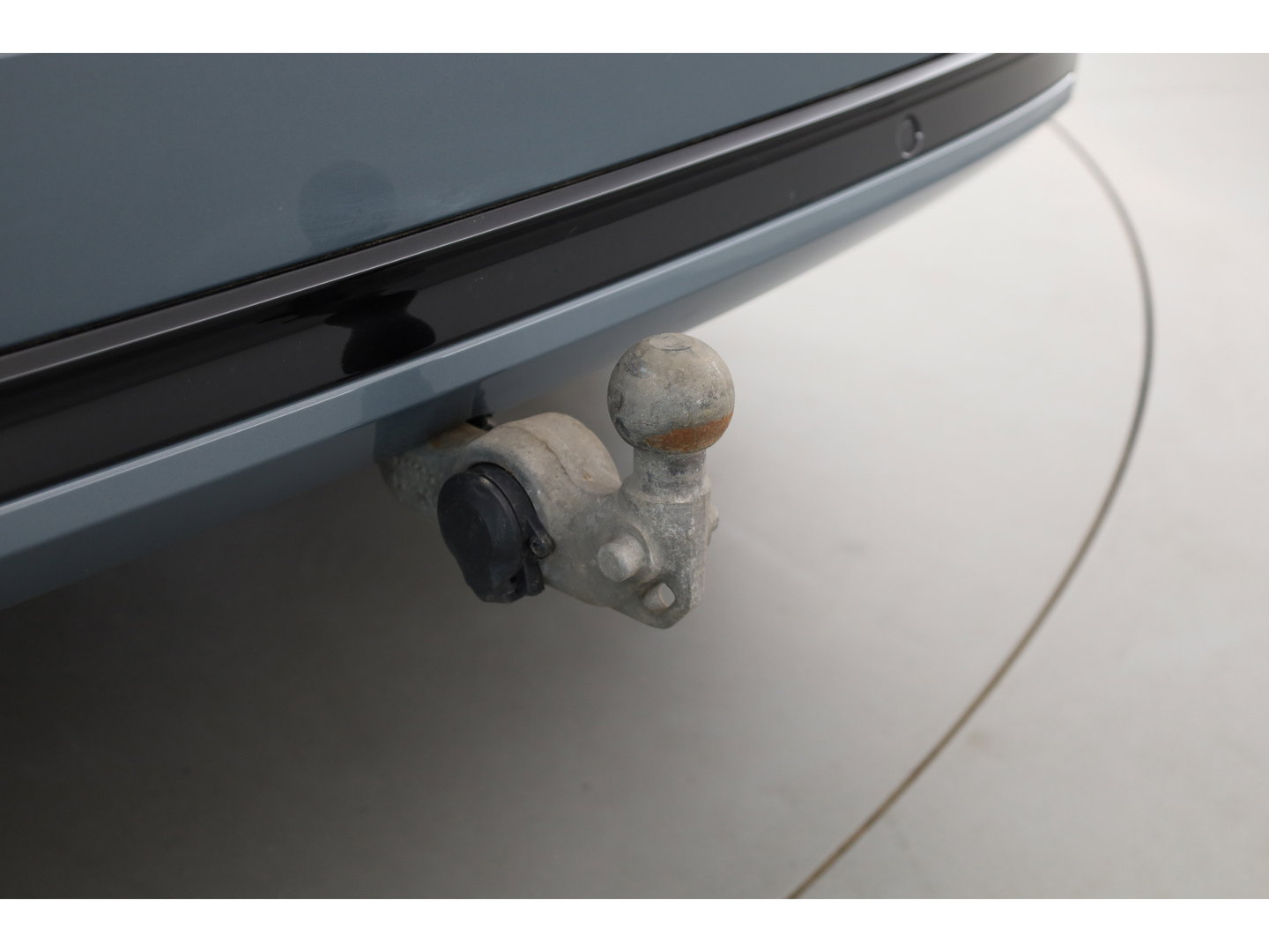 Volvo XC90 2.0 T8 Recharge AWD Ultimate Dark | Pano | Elek. Trekhaak | HUD | Memory | Harman Kardon | Keyless | Stoel-Stuurverw. | x