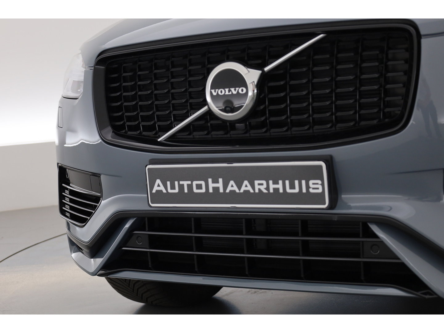 Volvo XC90 2.0 T8 Recharge AWD Ultimate Dark | Pano | Elek. Trekhaak | HUD | Memory | Harman Kardon | Keyless | Stoel-Stuurverw. | x