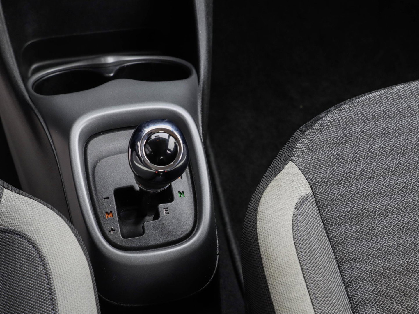 Toyota Aygo 1.0 VVT-i X-clusiv Automaat 5d