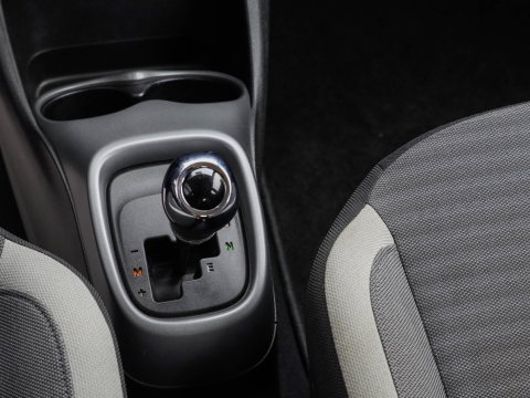 Toyota Aygo 1.0 VVT-i X-clusiv Automaat 5d
